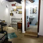 Giusti Mansion *