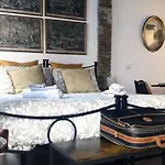 Giusti Mansion
